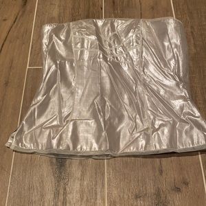 Beautiful bustier - silver with zipper back